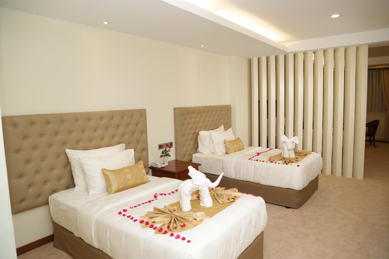 Pacific Hotel Γιανγκόν Εξωτερικό φωτογραφία